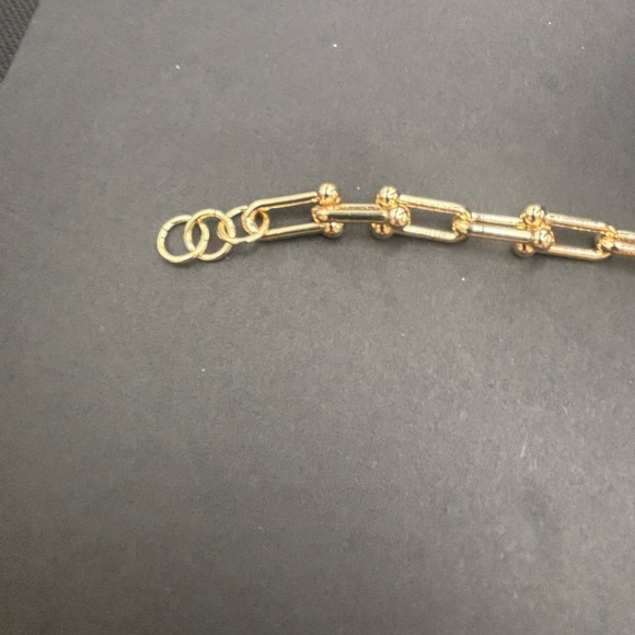 Elegant Gold Chain Link Fashion Bracelet 49 each measurement - Picture 3 of 6